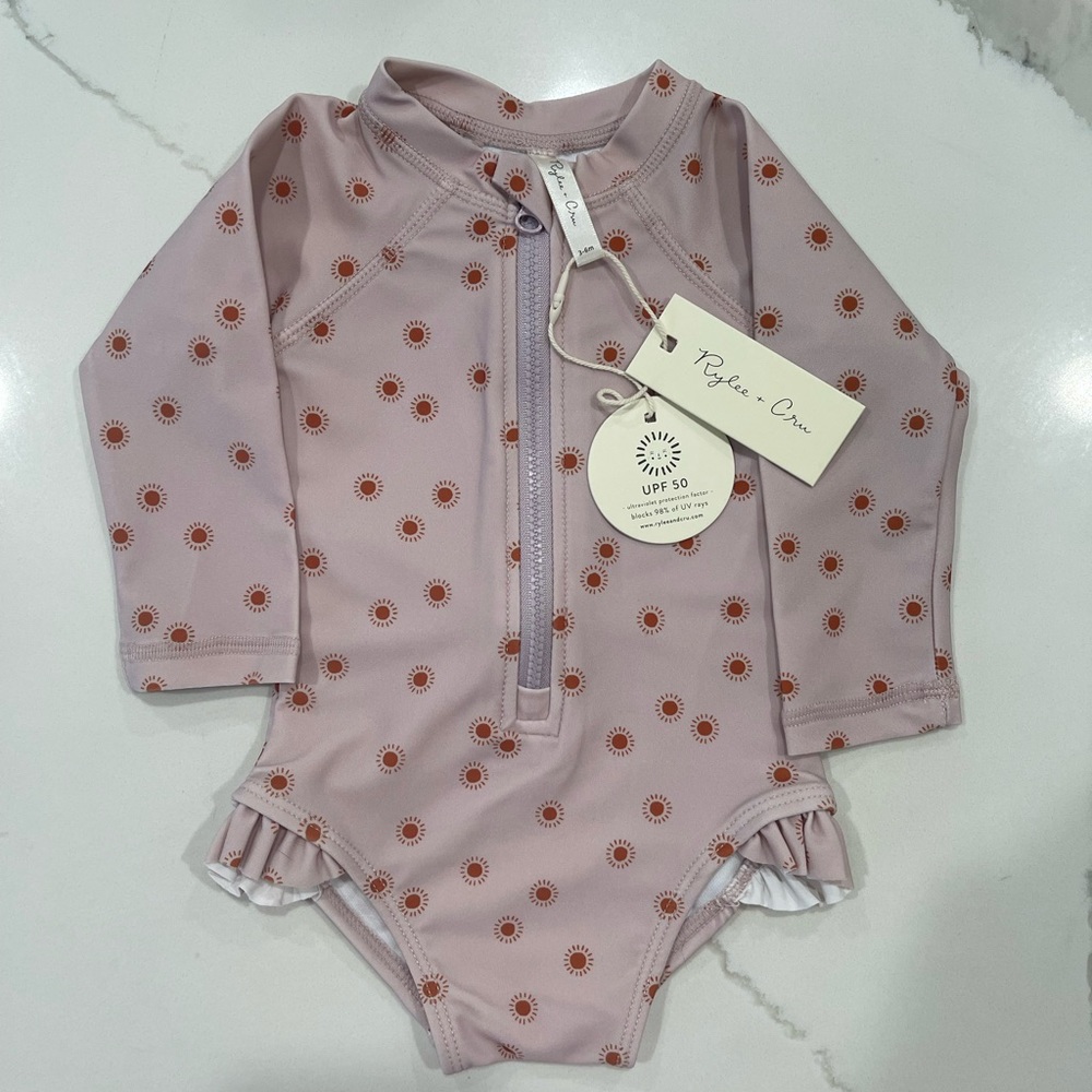 NWT Rylee + Cru One Peice Long Sleeve Rash Guard Swim Suit 3-6m Lilac & Orange